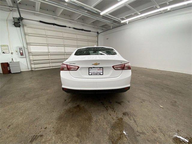 2021 Chevrolet Malibu Vehicle Photo in PORTLAND, OR 97225-3518