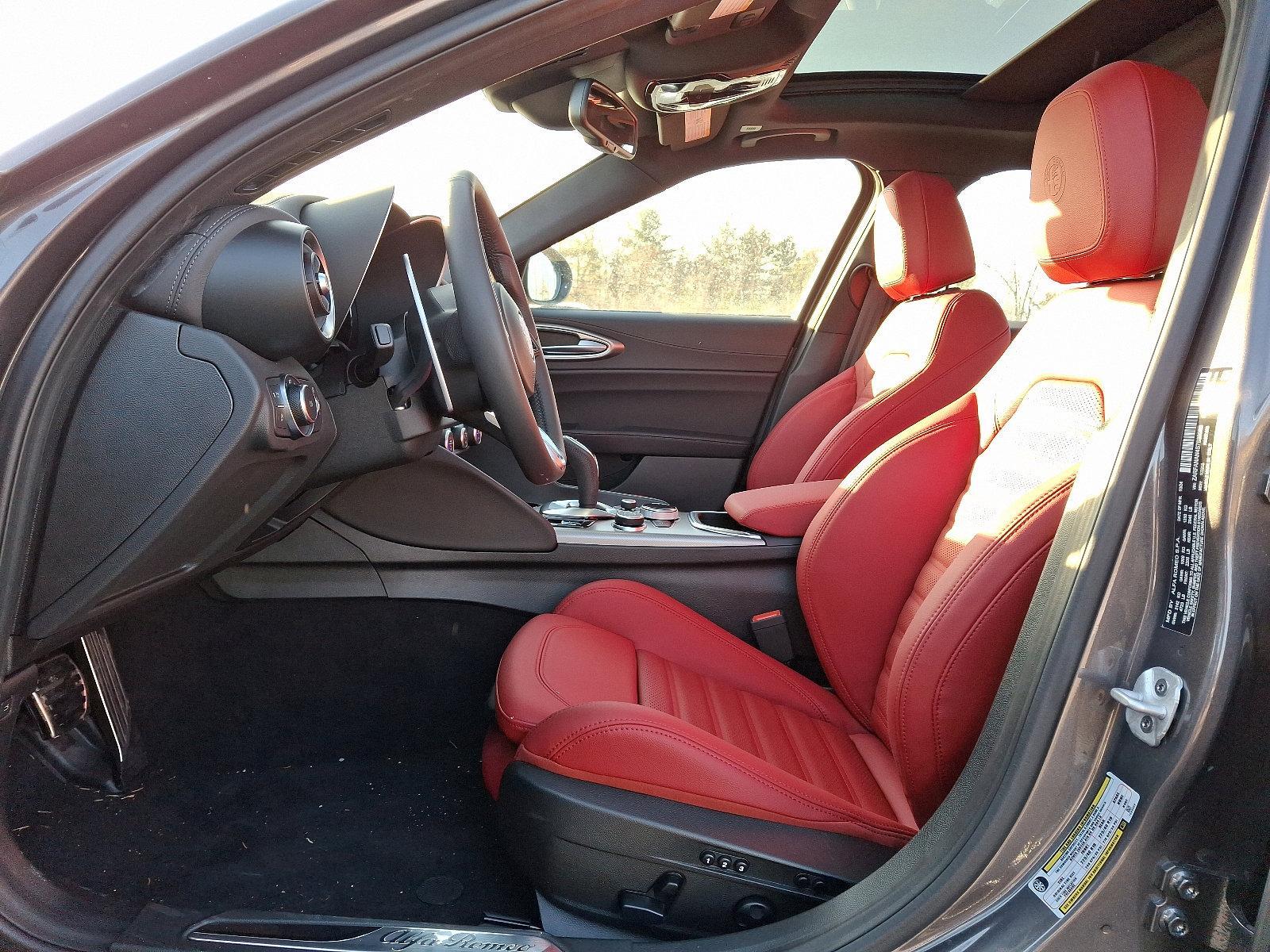 2025 Alfa Romeo Giulia Vehicle Photo in Willow Grove, PA 19090