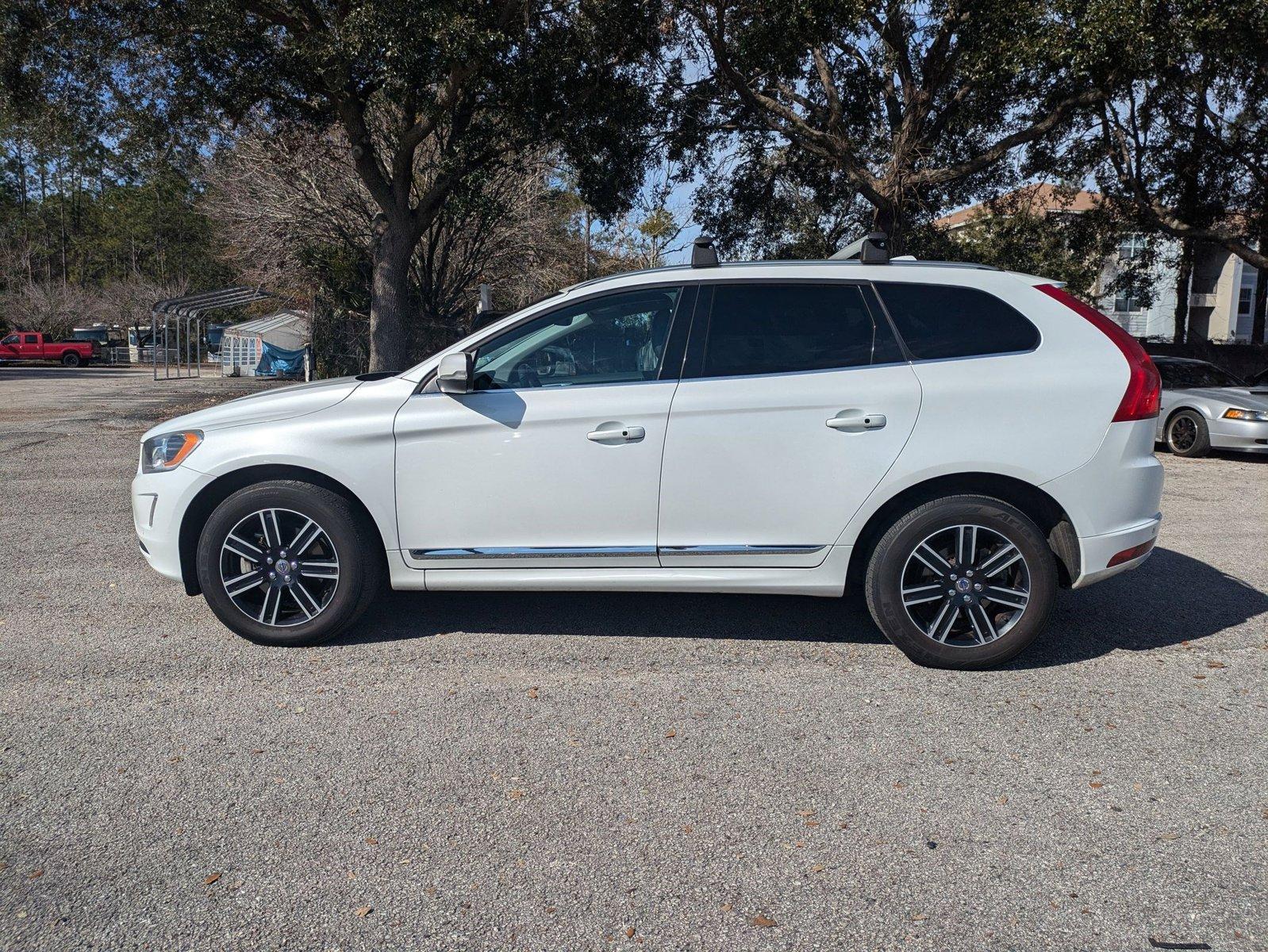 2017 Volvo XC60 Vehicle Photo in Jacksonville, FL 32244