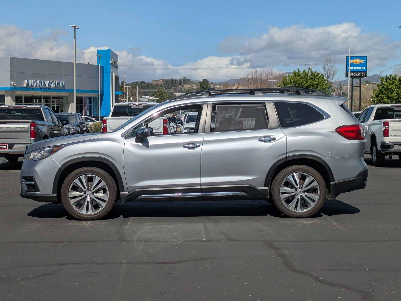 2022 Subaru Ascent Vehicle Photo in VALENCIA, CA 91355-1705