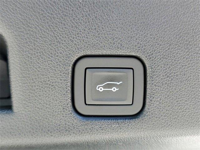 2024 Chevrolet Traverse Vehicle Photo in SUNRISE, FL 33323-3202