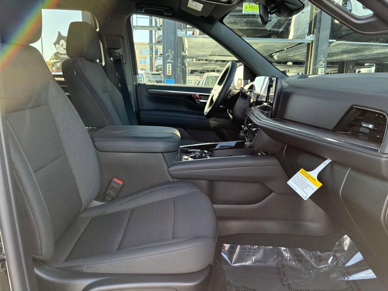2025 Chevrolet Tahoe Vehicle Photo in LOS ANGELES, CA 90007-3794