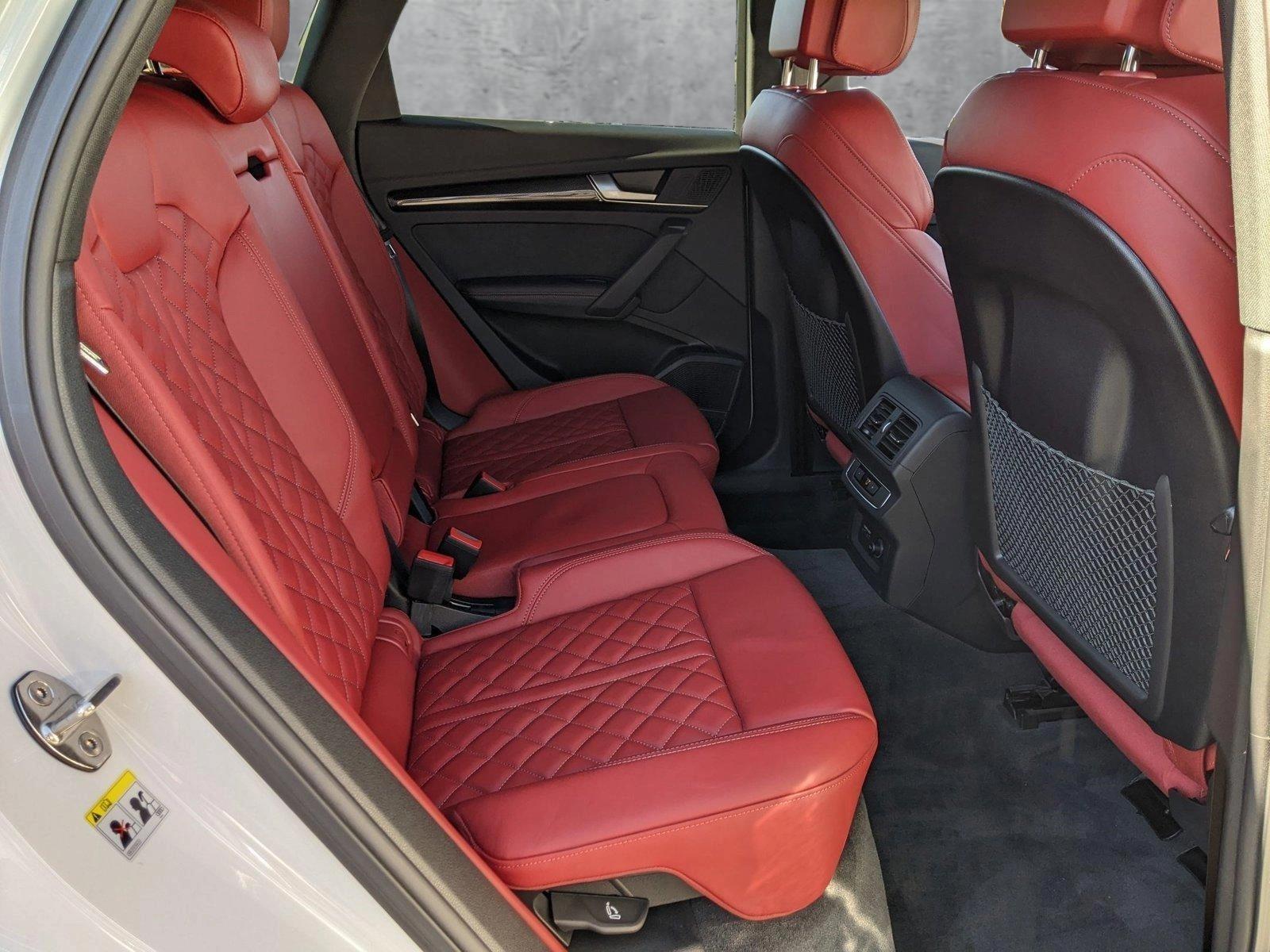 2023 Audi SQ5 Sportback Vehicle Photo in TIMONIUM, MD 21093-2300