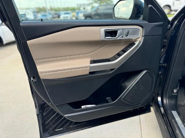 2023 Ford Explorer Vehicle Photo in San Antonio, TX 78230