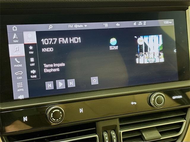 2022 Porsche Macan Vehicle Photo in Puyallup, WA 98371