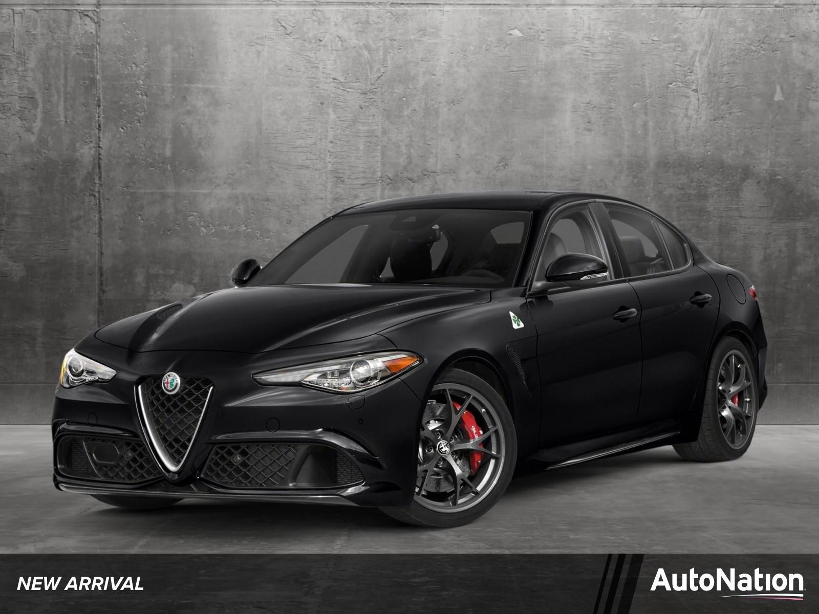 2019 Alfa Romeo Giulia Vehicle Photo in Pembroke Pines , FL 33027