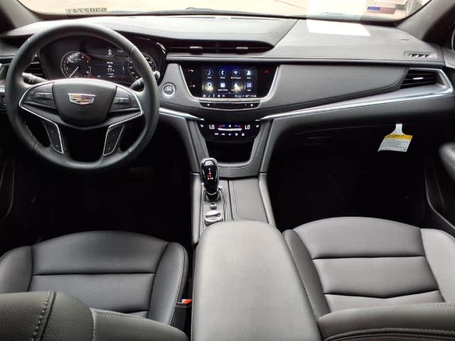 2025 Cadillac XT5 Vehicle Photo in San Antonio, TX 78230-1001