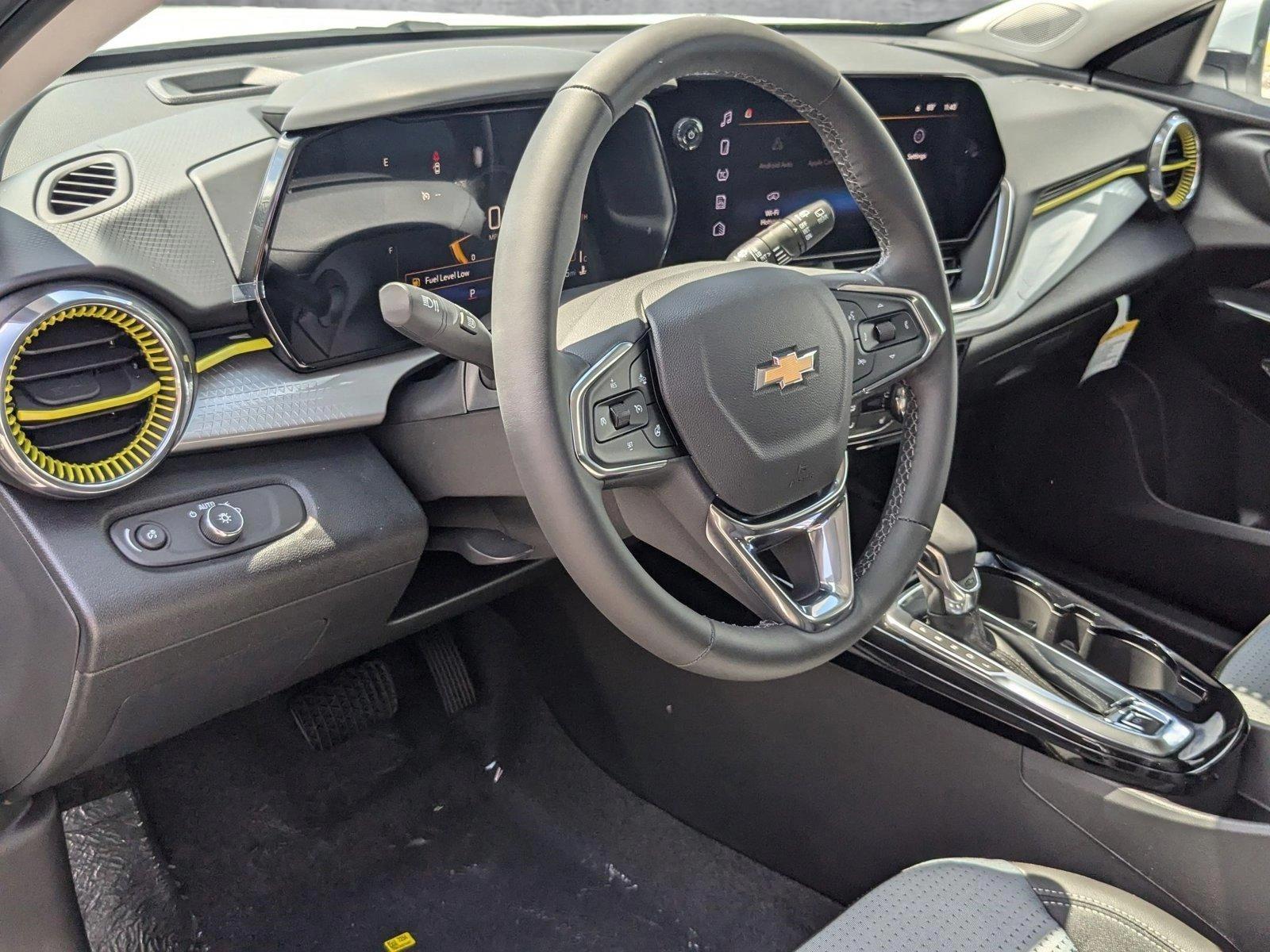 2025 Chevrolet Trax Vehicle Photo in MIAMI, FL 33134-2699