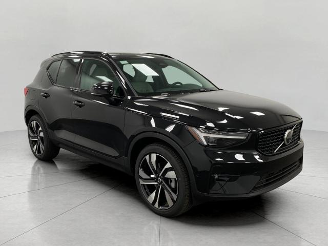 2025 Volvo XC40 Vehicle Photo in Appleton, WI 54913