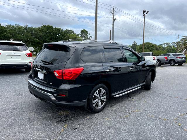 2017 Nissan Pathfinder Vehicle Photo in Savannah, GA 31419