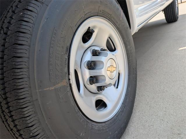 2025 Chevrolet Silverado 3500 HD CC Vehicle Photo in ENGLEWOOD, CO 80113-6708
