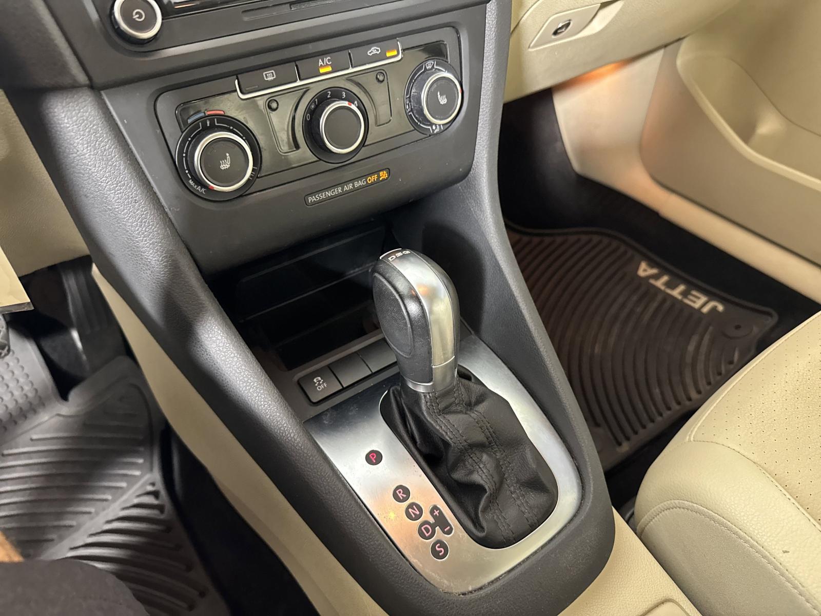 2013 Volkswagen Jetta SportWagen Vehicle Photo in Georgetown, TX 78626