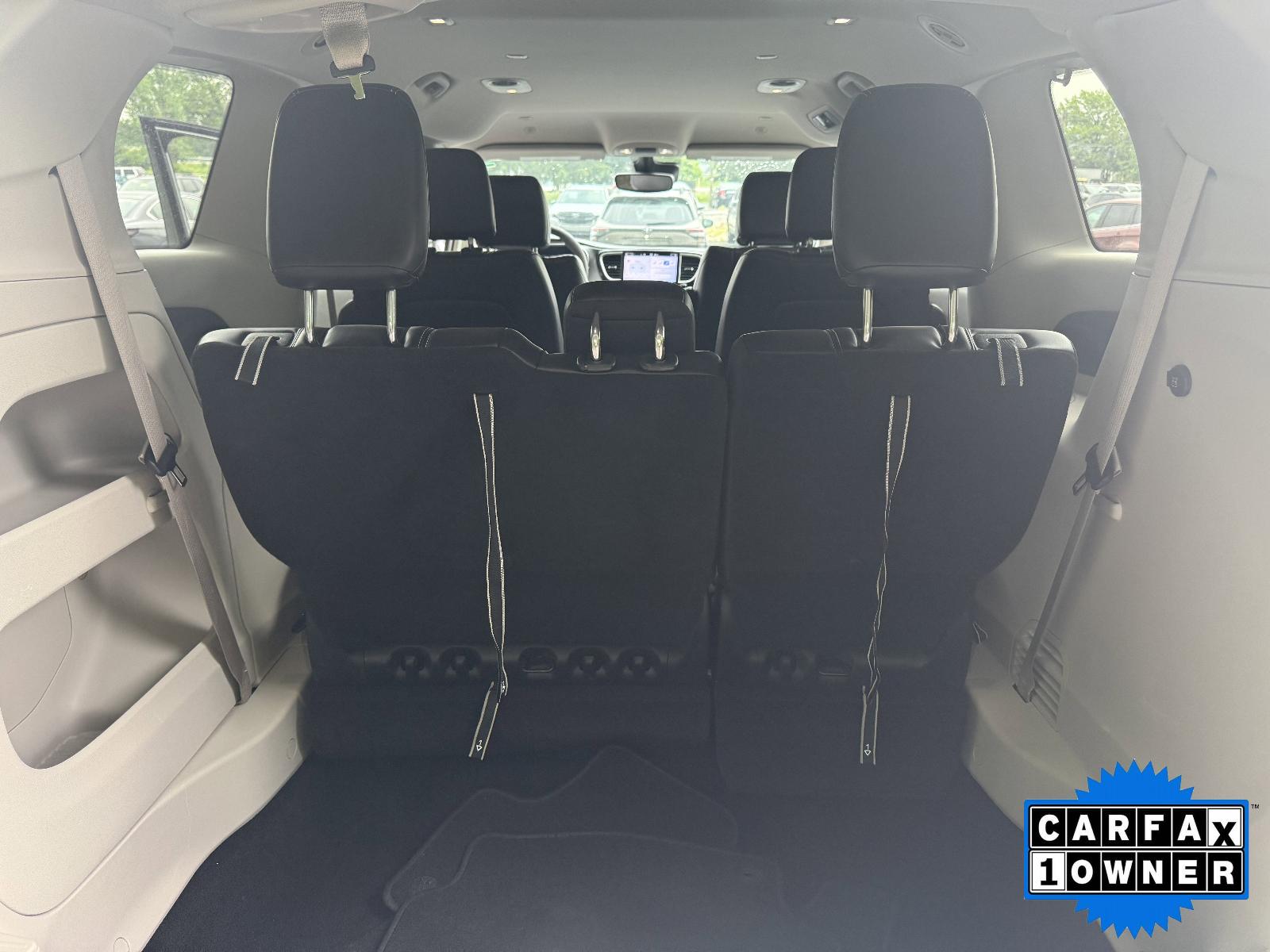 2023 Chrysler Pacifica Vehicle Photo in Harrisburg, PA 17111