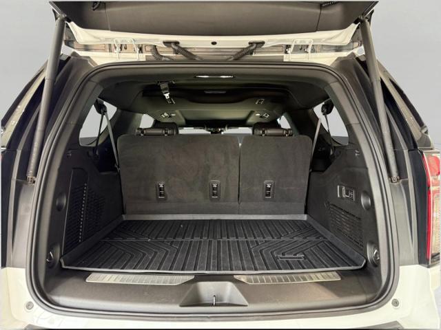 2023 Chevrolet Suburban Vehicle Photo in Appleton, WI 54914