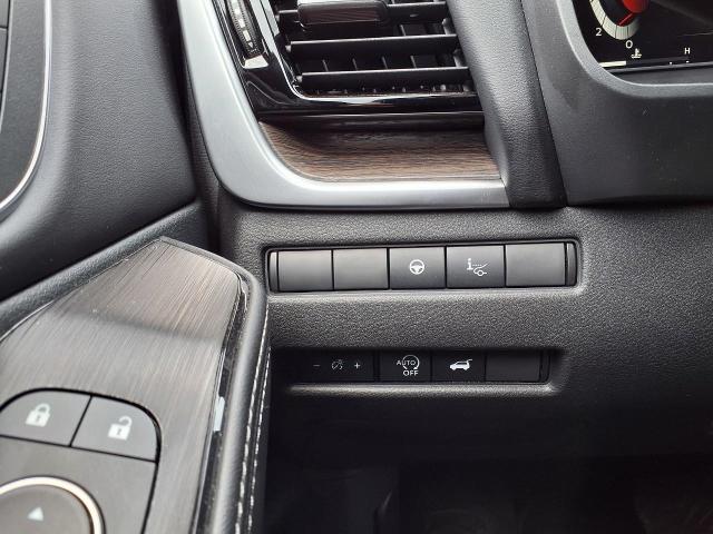 2024 Nissan Rogue Vehicle Photo in Oshkosh, WI 54904