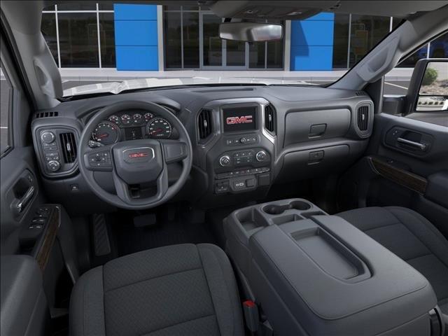2025 GMC Sierra 2500 HD Vehicle Photo in EMPORIA, VA 23847-1235