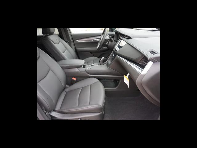 2025 Cadillac XT6 Vehicle Photo in Tampa, FL 33612