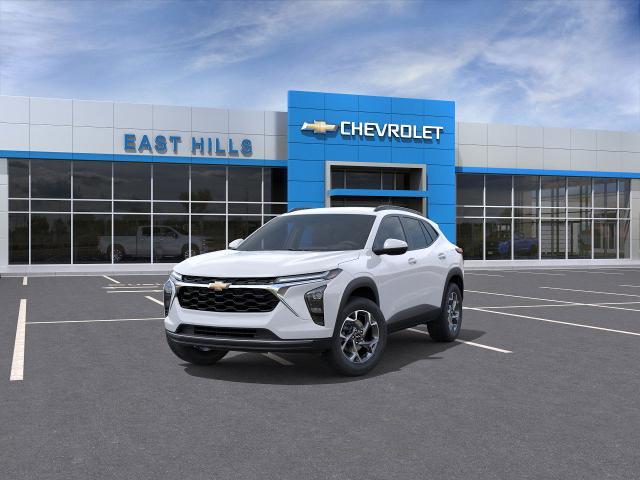 2025 Chevrolet Trax Vehicle Photo in Roslyn, NY 11576