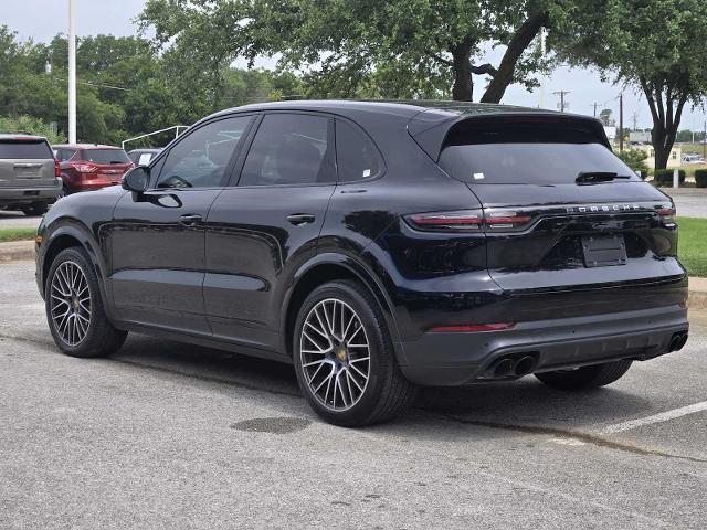 2019 Porsche Cayenne Vehicle Photo in DENTON, TX 76210-9321