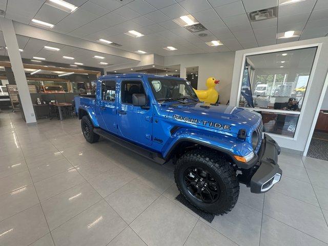 2025 Jeep Gladiator Vehicle Photo in Doylsetown, PA 18901