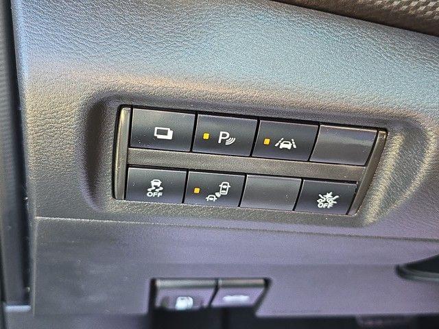 2020 Nissan Kicks Vehicle Photo in Pleasant Hills, PA 15236
