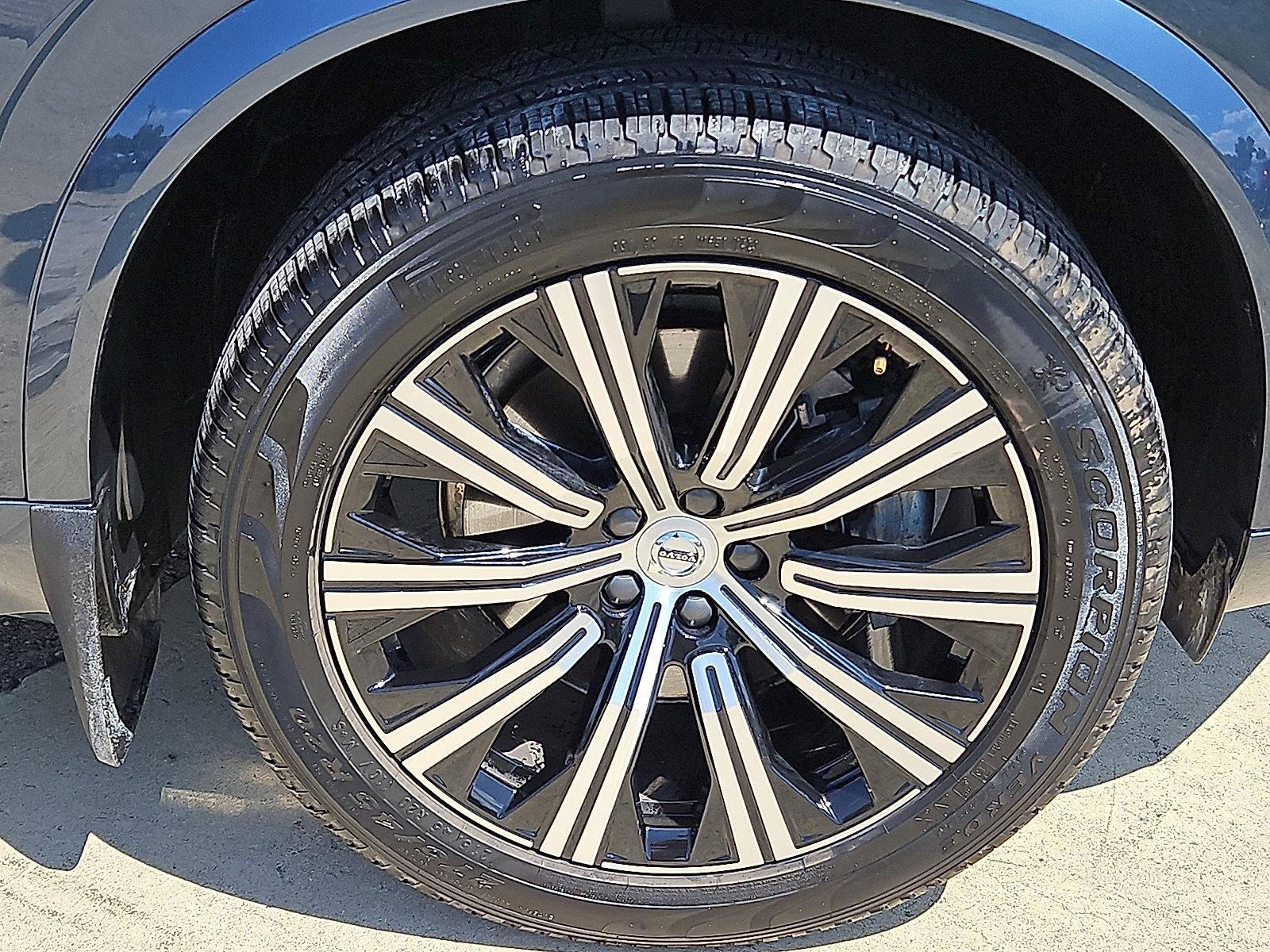 2024 Volvo XC90 Vehicle Photo in Trevose, PA 19053