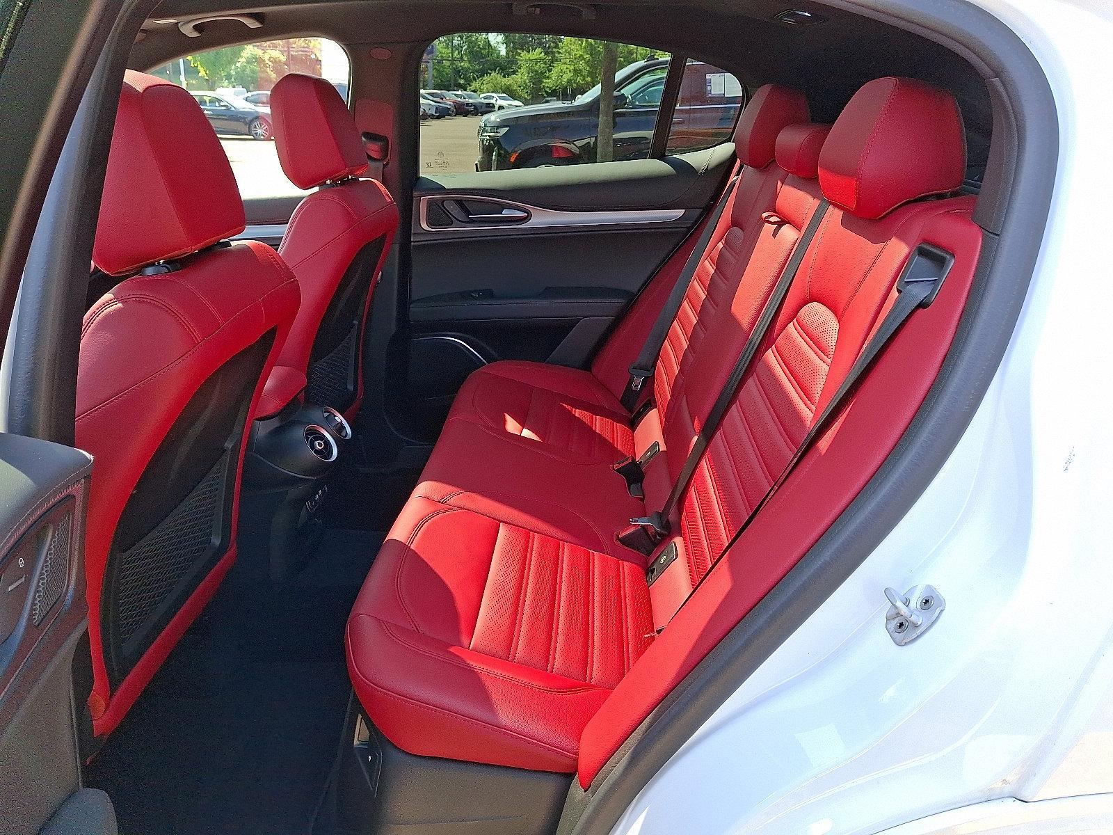 2022 Alfa Romeo Stelvio Vehicle Photo in Willow Grove, PA 19090
