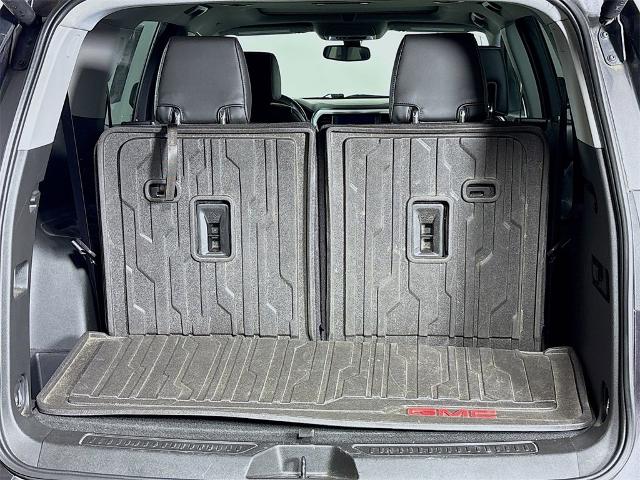 2017 GMC Acadia Vehicle Photo in PUYALLUP, WA 98371-4149