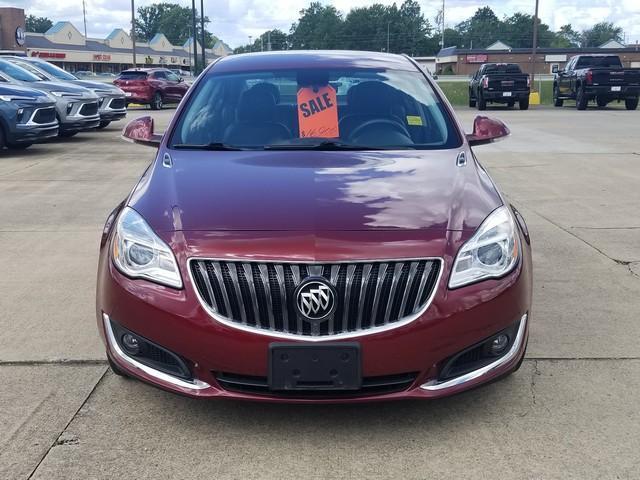 2017 Buick Regal Vehicle Photo in ELYRIA, OH 44035-6349