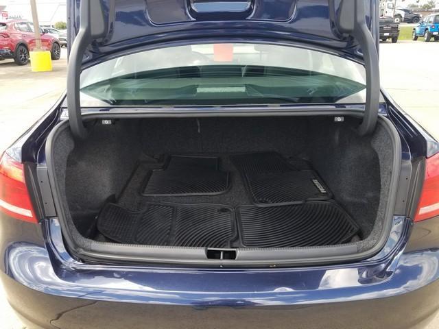2014 Volkswagen Passat Vehicle Photo in ELYRIA, OH 44035-6349