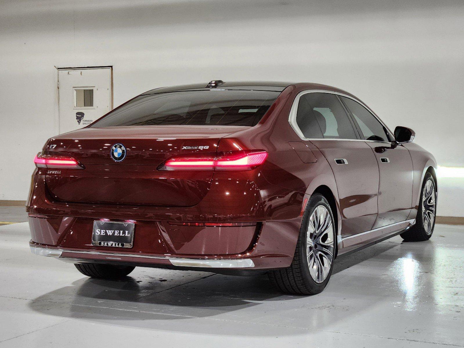 2024 BMW i7 Vehicle Photo in GRAPEVINE, TX 76051