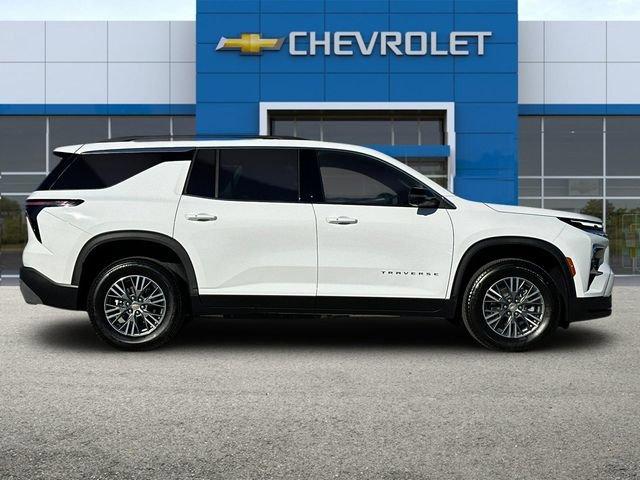 2025 Chevrolet Traverse Vehicle Photo in RIVERSIDE, CA 92504-4106