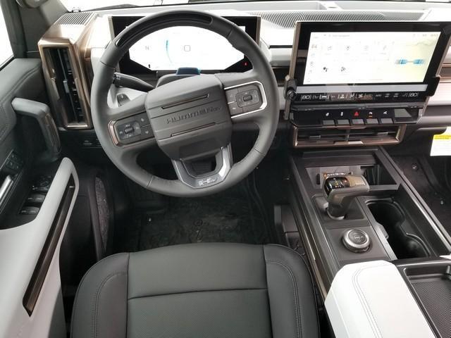 2025 GMC HUMMER EV Pickup Vehicle Photo in ELYRIA, OH 44035-6349