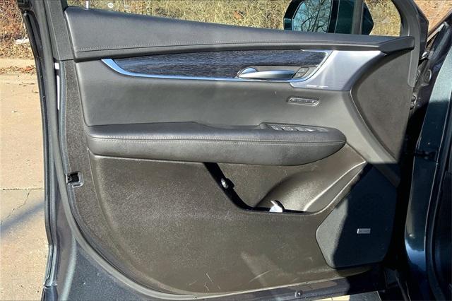 2023 Cadillac XT5 Vehicle Photo in KANSAS CITY, MO 64114-4545