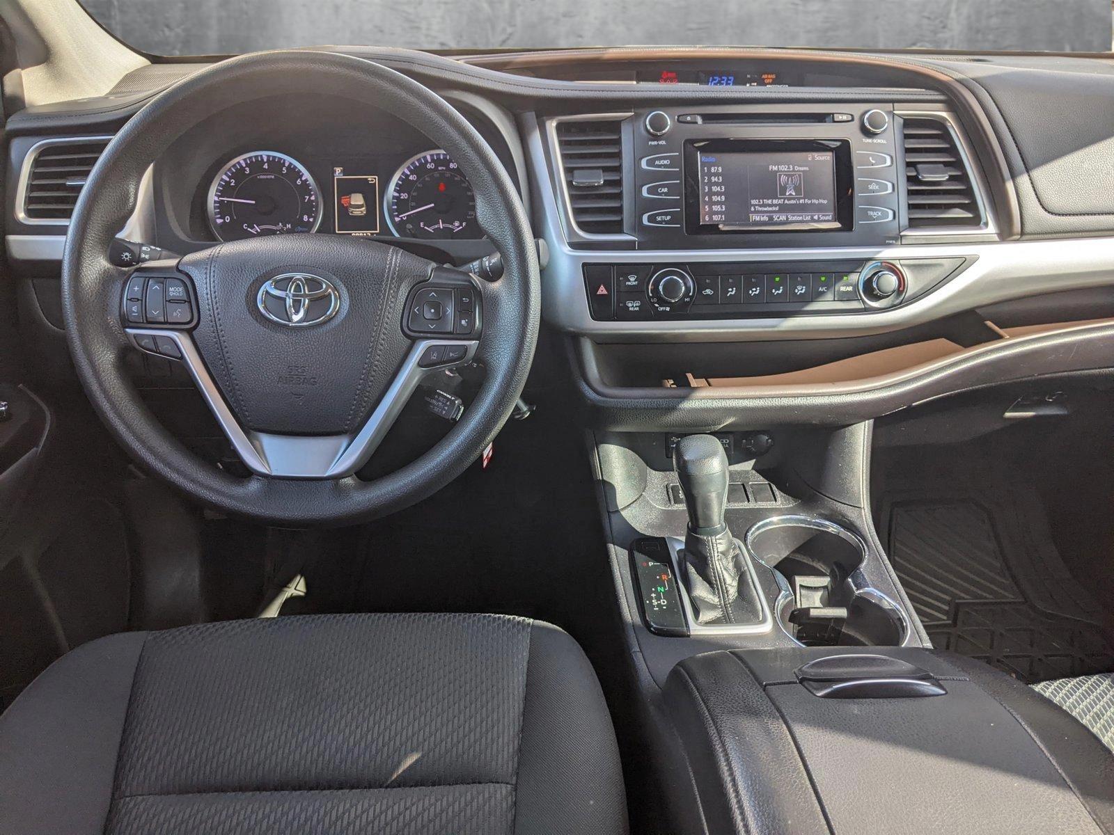 2019 Toyota Highlander Vehicle Photo in Austin, TX 78728