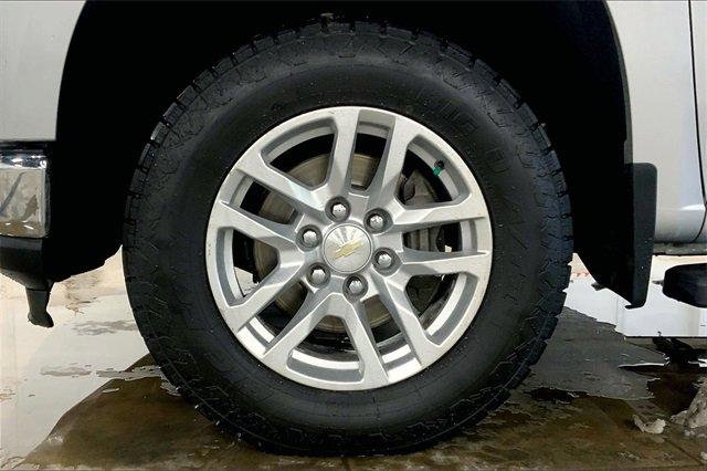 2020 Chevrolet Silverado 1500 Vehicle Photo in TOPEKA, KS 66609-0000