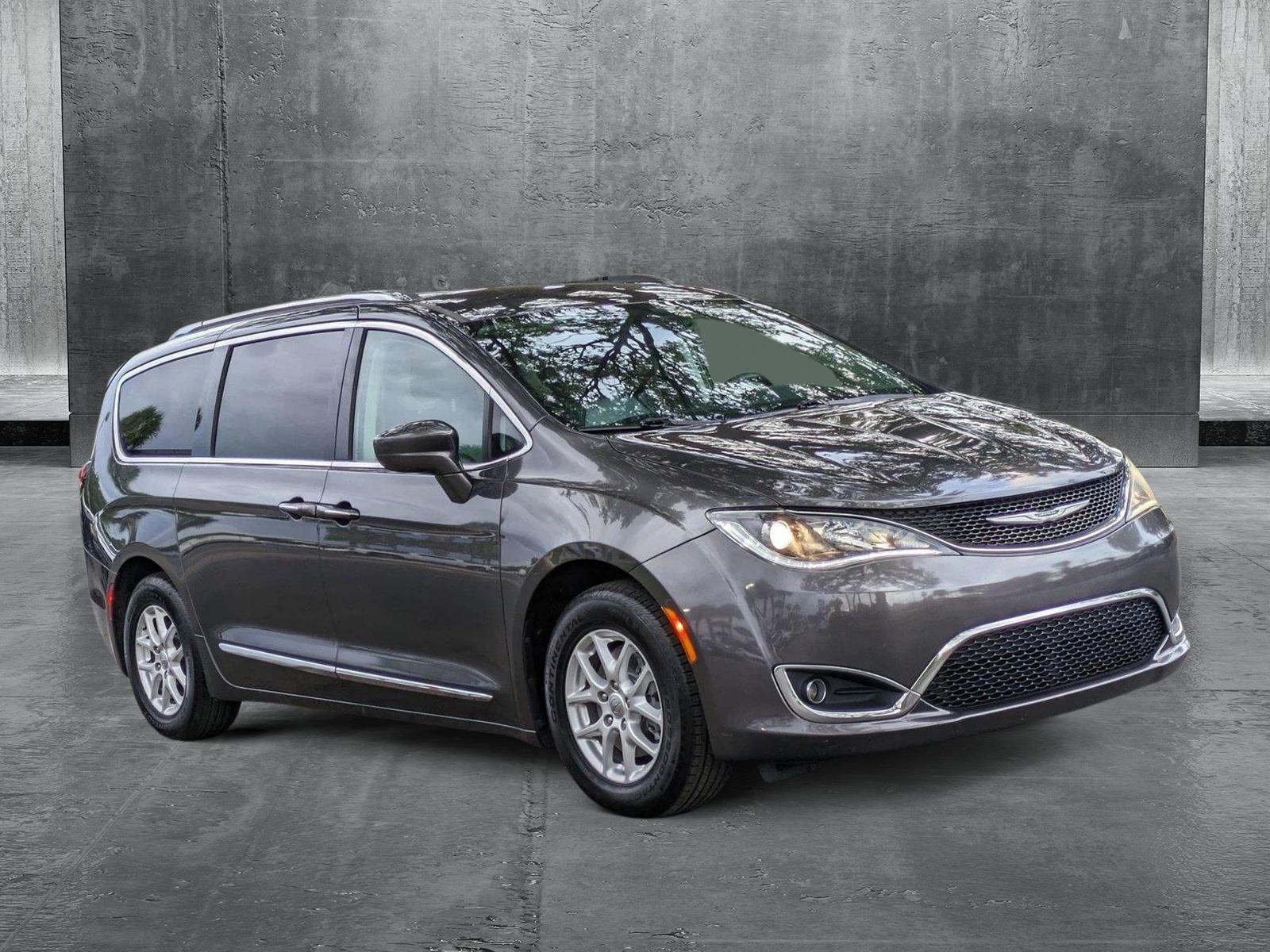 2020 Chrysler Pacifica Vehicle Photo in WEST PALM BEACH, FL 33407-3296