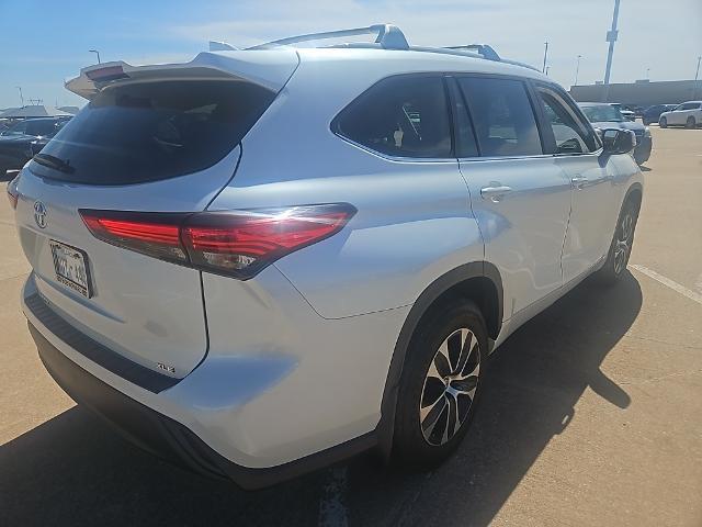 2023 Toyota Highlander Vehicle Photo in Oklahoma City, OK 73114