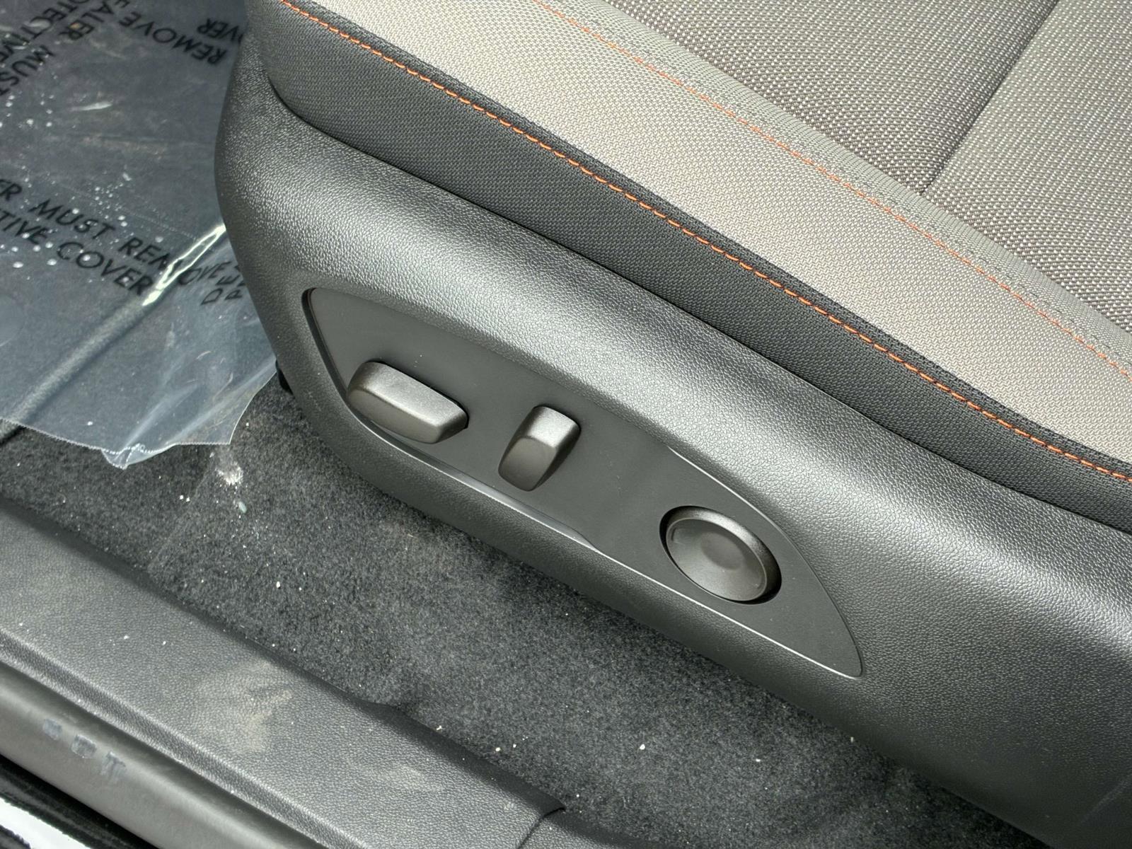 2025 Chevrolet Traverse Vehicle Photo in LOS ANGELES, CA 90007-3794