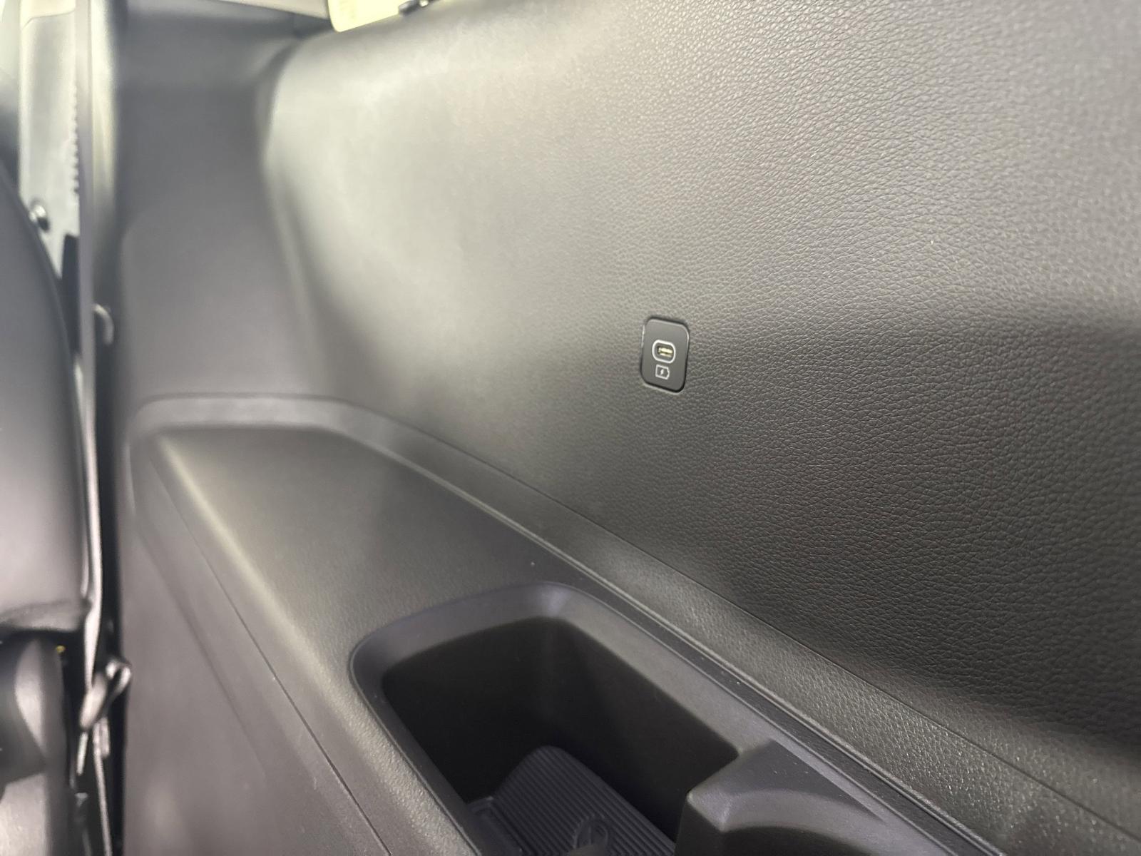 2025 Kia Carnival Hybrid Vehicle Photo in GEORGETOWN, TX 78626-7508