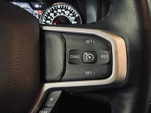 2023 Ram 1500 Vehicle Photo in MEDINA, OH 44256-9631