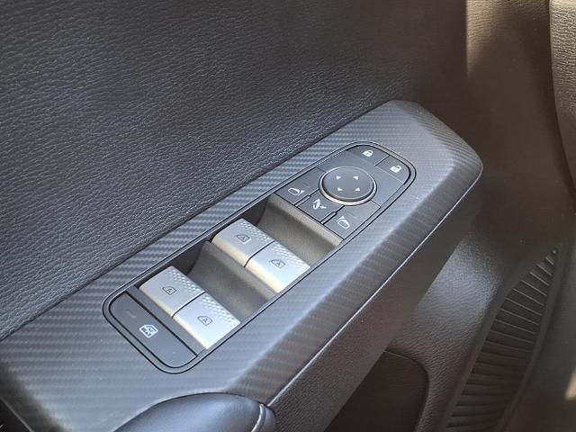 2025 Mitsubishi Outlander Plug-In Hybrid Vehicle Photo in Tampa, FL 33612