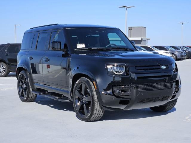2025 Defender Vehicle Photo in AUSTIN, TX 78717