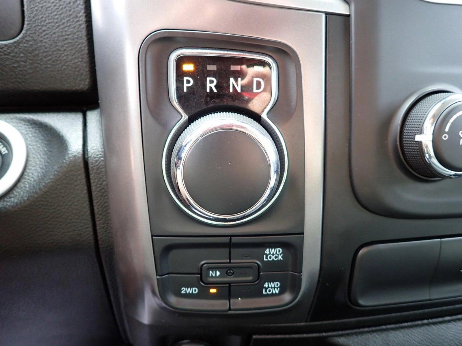 2021 Ram 1500 Classic Vehicle Photo in DENVER, CO 80221-3610