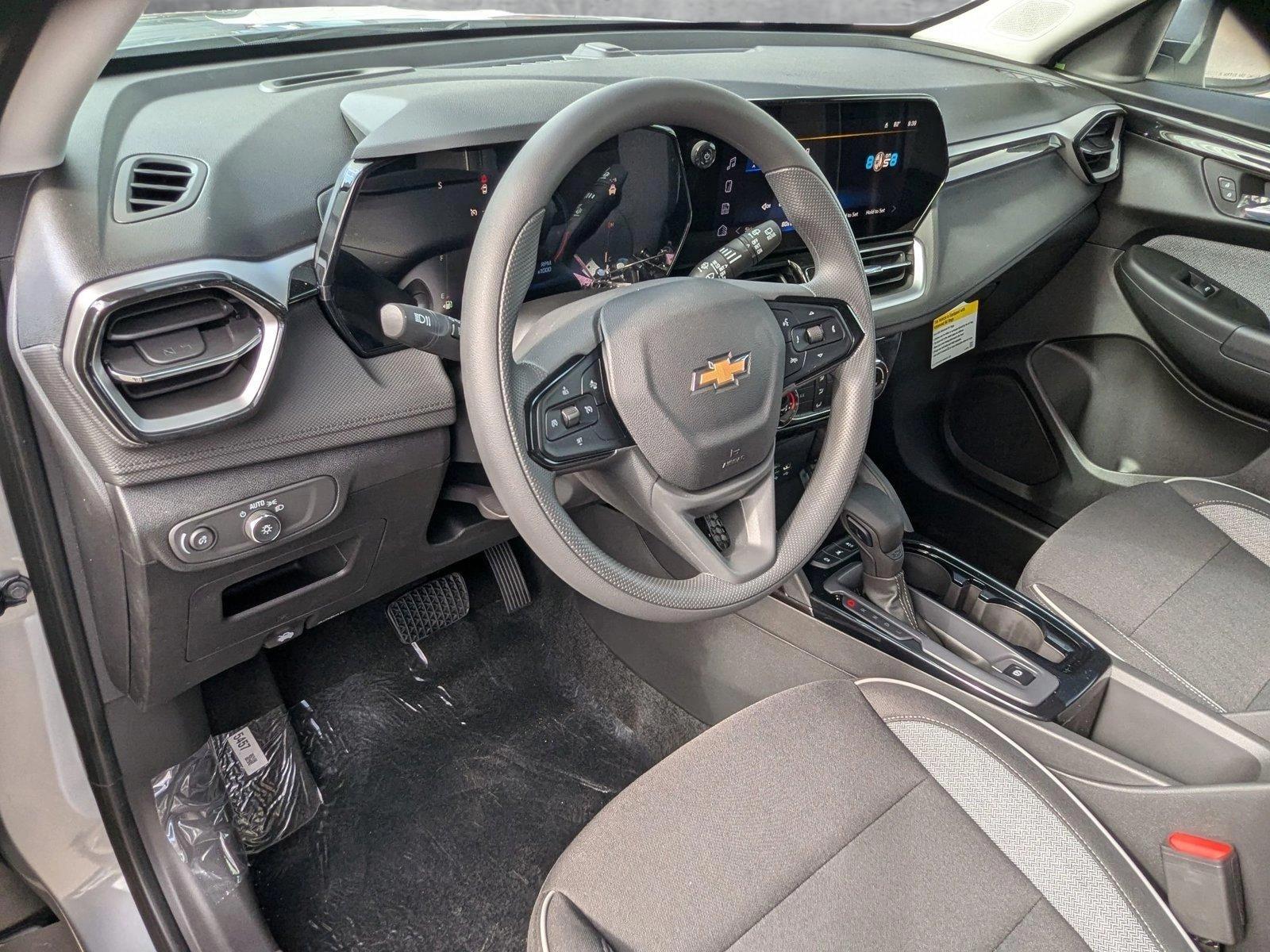 2025 Chevrolet Trailblazer Vehicle Photo in MIAMI, FL 33134-2699