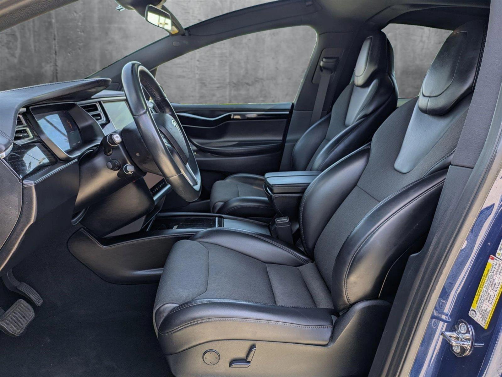 2018 Tesla Model X Vehicle Photo in Tustin, CA 92782