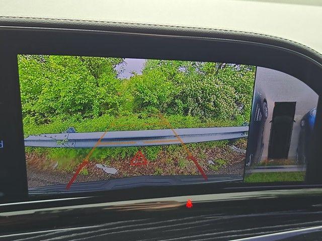 2022 Cadillac Escalade Vehicle Photo in Pleasant Hills, PA 15236