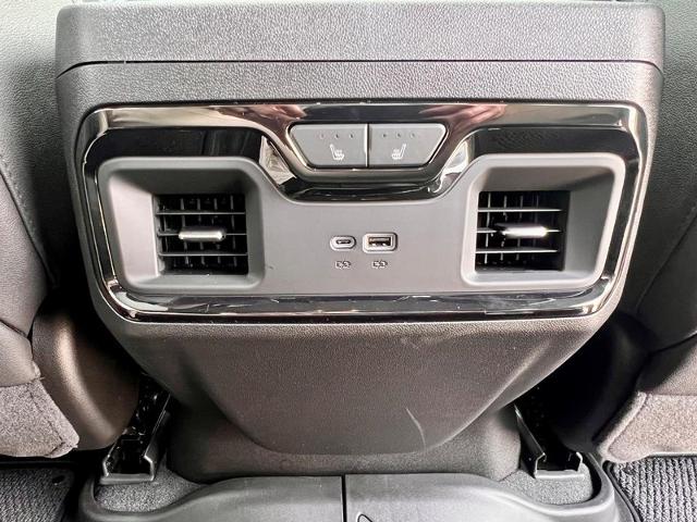 2025 GMC Sierra 2500 HD Vehicle Photo in EFFINGHAM, IL 62401-2832