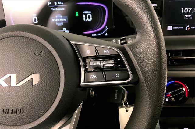 2024 Kia Seltos Vehicle Photo in Lees Summit, MO 64086