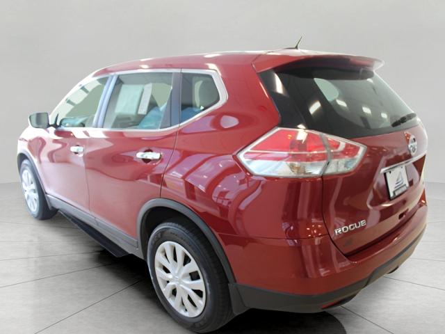 2015 Nissan Rogue Vehicle Photo in Green Bay, WI 54304